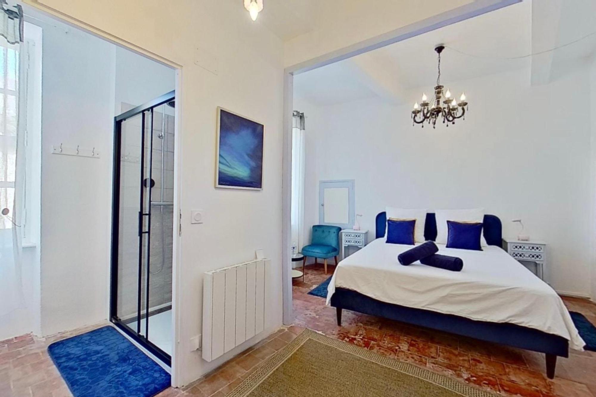Bed and Breakfast Les 2 Droles D'Oiseaux Luc-sur-Orbieu Esterno foto