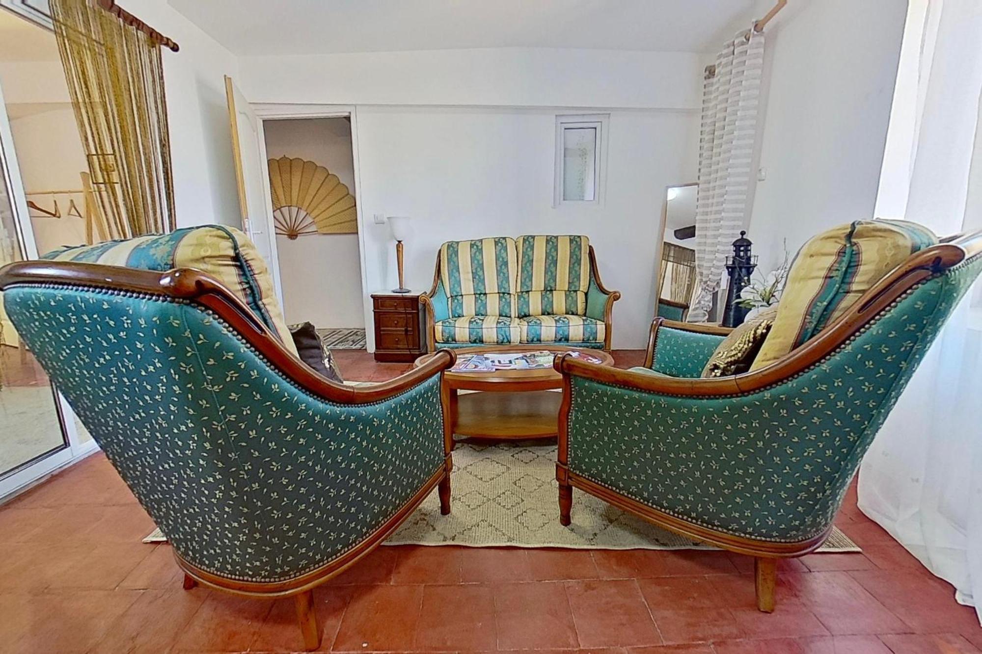 Bed and Breakfast Les 2 Droles D'Oiseaux Luc-sur-Orbieu Esterno foto