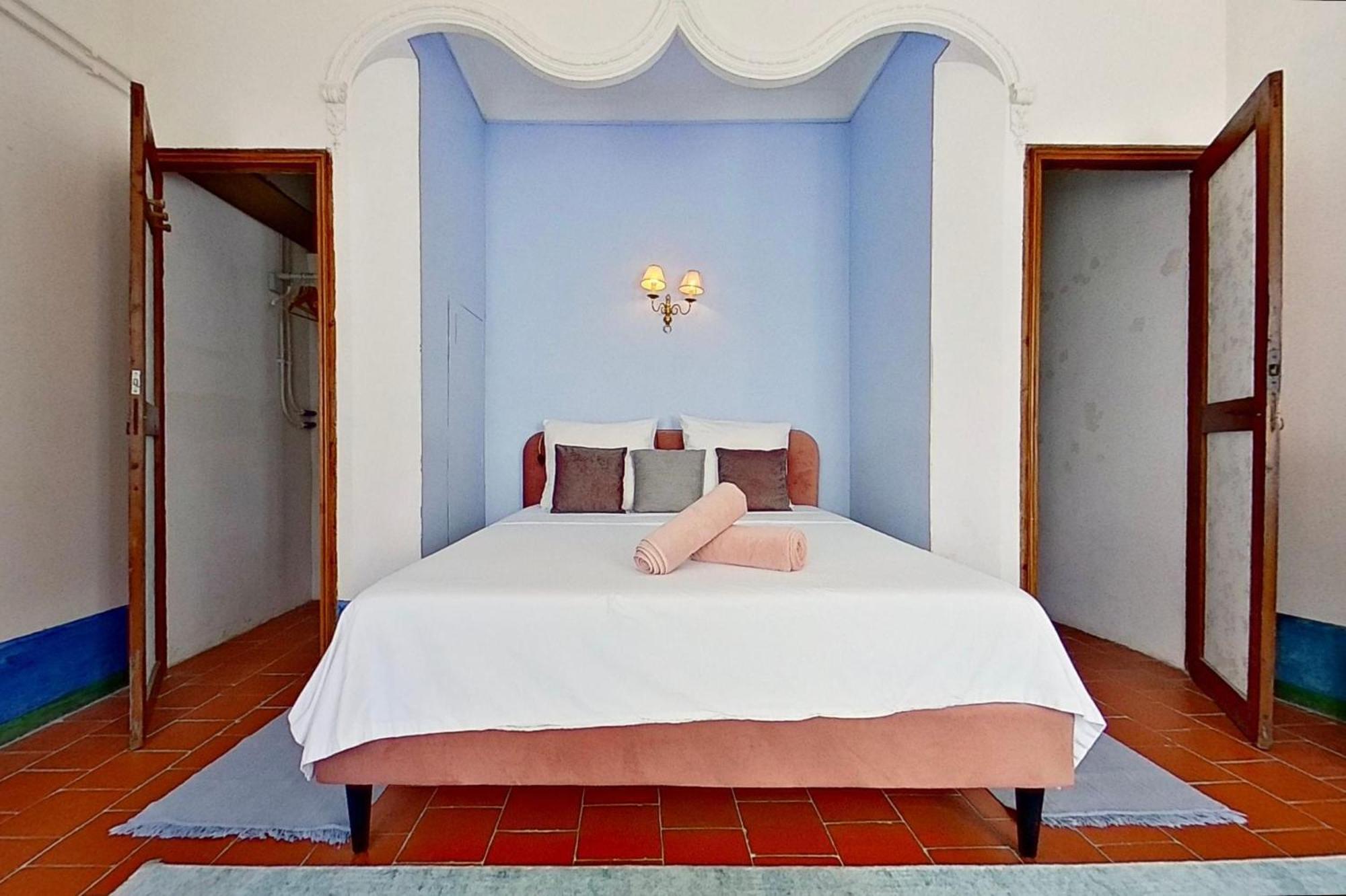 Bed and Breakfast Les 2 Droles D'Oiseaux Luc-sur-Orbieu Esterno foto
